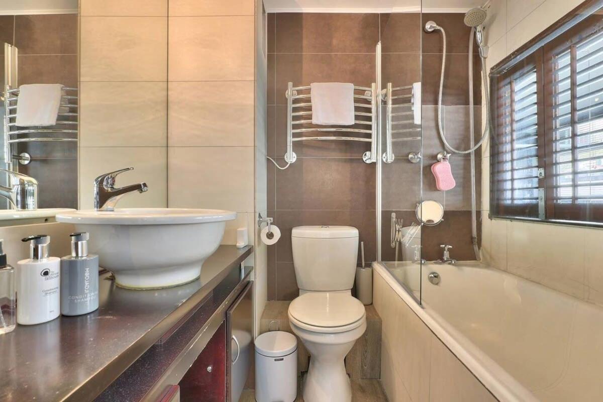 Apartamento Montclair 60B Ciudad del Cabo Exterior foto